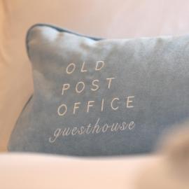 Old Post Office, hotel i Slane