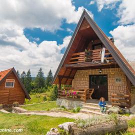 Planinska Kuća Dušan โรงแรมในมิโตรวัค
