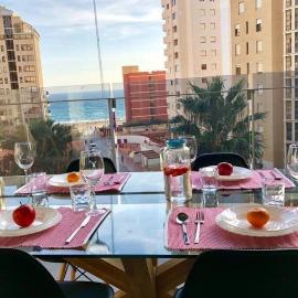 MIRADOR Sea View apartment, hotelli kohteessa Calpe