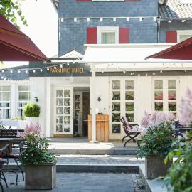 Parkhaus Hügel, hotel en Essen