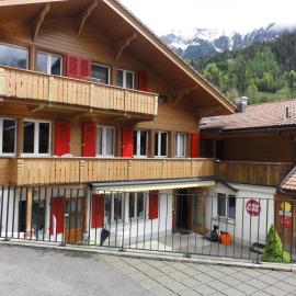 Valley Hostel, hotel i Lauterbrunnen