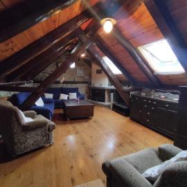 BORAU - Casa 150m2 con JARDÍN Y BARBACOA, hotel a Borau