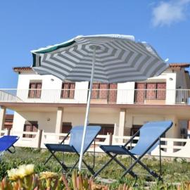 Seafront apartment 2 in Villa near Rome, hotel in Torvaianica