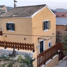 Helen's little villa, hotel en Corfú