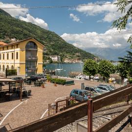 Terraced house on the lakeside of Gravedona - Larihome A04