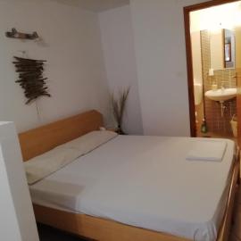 Studio Old Centar, hotel v Cresi