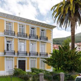 Apartamentos CASA CARRE 1893, hotel a Santoña