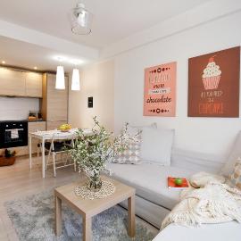 Compact II - Mieszkanie na parterze, Faktura VAT, szybkie Wi-Fi, Netflix