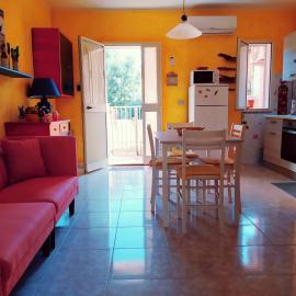 Casa vacanze Wally a Posada, Sardegna, hotel v destinaci Posada