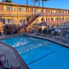 Seahorse Inn Manhattan Beach - LAX, hotel u gradu Menhetn Bič