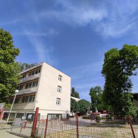 Napsugár Szálló Baja, hotel v mestu Baja