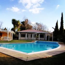Casa Romana B&B، فندق في Ladybrand