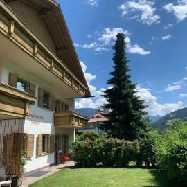 Appartments Hilber, hotel a Brunico