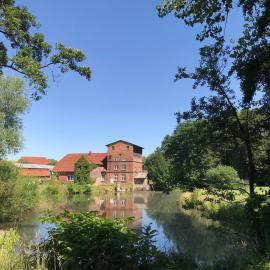 Landhaus Viezer Mühle, hotel em Viez
