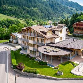 Residence La Moretina – hotel w mieście Commezzadura