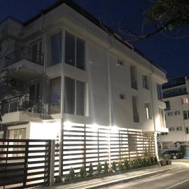 Villa Akra، فندق في تشيرنوموريتس
