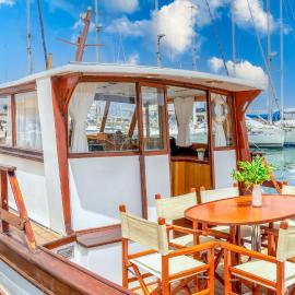 Marta Boat B&B, hotel u gradu Kastelsardo