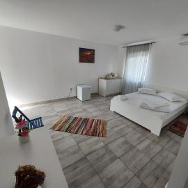 Casa Dada, hotel in 2 Mai