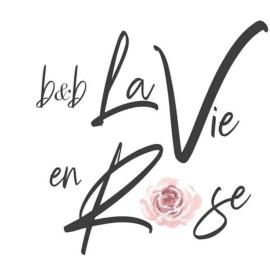La Vie En Rose, Hotel in Fondi