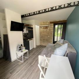 Studio Indre climatisé, La halte de Cuzé, aux abords de la Loire à vélo