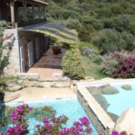 Villas Valinco Capicciolo vue-proche mer-piscines, hotel in Olmeto