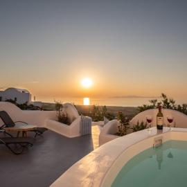 Sun Angelos Oia - Luxury Cave Suites, hotel em Oia