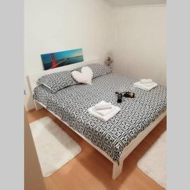Apartman Lana, slavice86, 22221 Lozovac