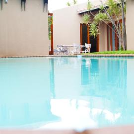 Echo Garden Guesthouse, hotel u gradu Rustenburg