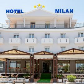 Hotel Milan, hotel em Rosolina Mare
