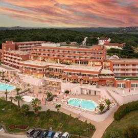 Viesnīca Hotel Albatros Plava Laguna Porečā