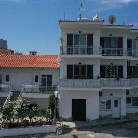 Doukas Apartments & Studios, hotel a Skala Marion