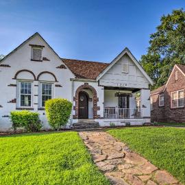 Cozy Birmingham Abode < 7 Mi to Downtown Fun!, hotel i Birmingham