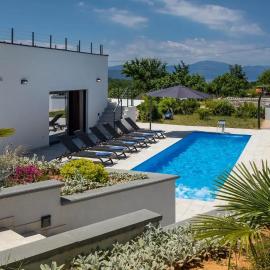 Luxury Villa Subventus, viešbutis Krke