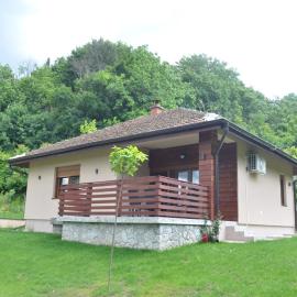 Babakaj, hotell i Golubac