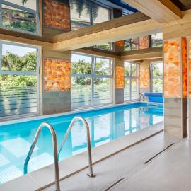 Osrodek Wypoczynkowy Lesniczówka & Elias SPA, готель у місті Істебна