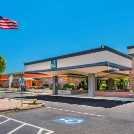 Quality Inn & Suites York East, hotel en York