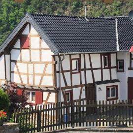 Ferienhaus "Am Backes", hotel i Pützfeld