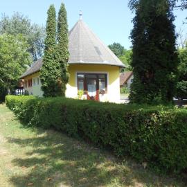 Erika Apartman – hotel w mieście Balatonberény