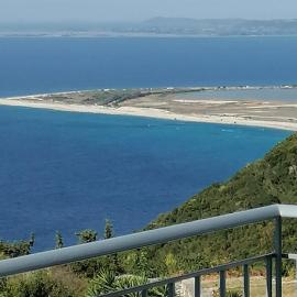 Sea view apartments, hotel a Tsoukaladhes