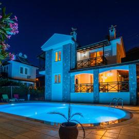 Infinity Flora Villa