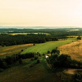 Ałabajka jurta i camping, hotel en Wleń