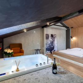 Royal VIP jacuzzi Apart