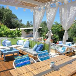 BLUE SKY COTTAGE, Kanouli beach, hôtel à Halikounas