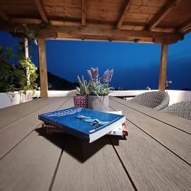 SYNNEFO - Home in the clouds, hôtel à Exanthia