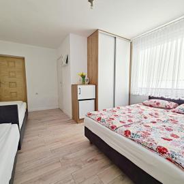 Chatka Morska: Karwia şehrinde bir otel