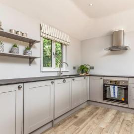 Delightful 1 bed lodge in South Downs village - Pass the Keys