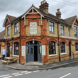 The Six Bells, hotel in Rochester