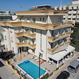 Hotel Costazzurra by Interlux, hotel em Rimini