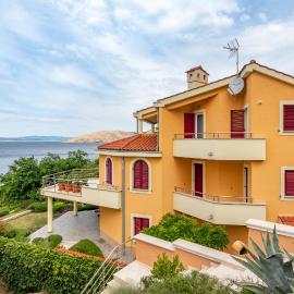 Apartment Smokvina, hotel in Punat