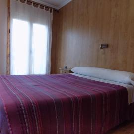 Hostal Los Palancares, hotel in Fuentes